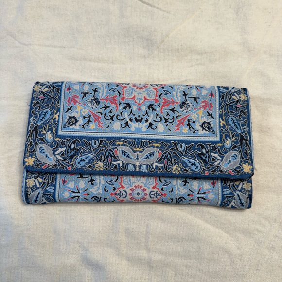 unbranded Handbags - NWOT Indian silk wallet